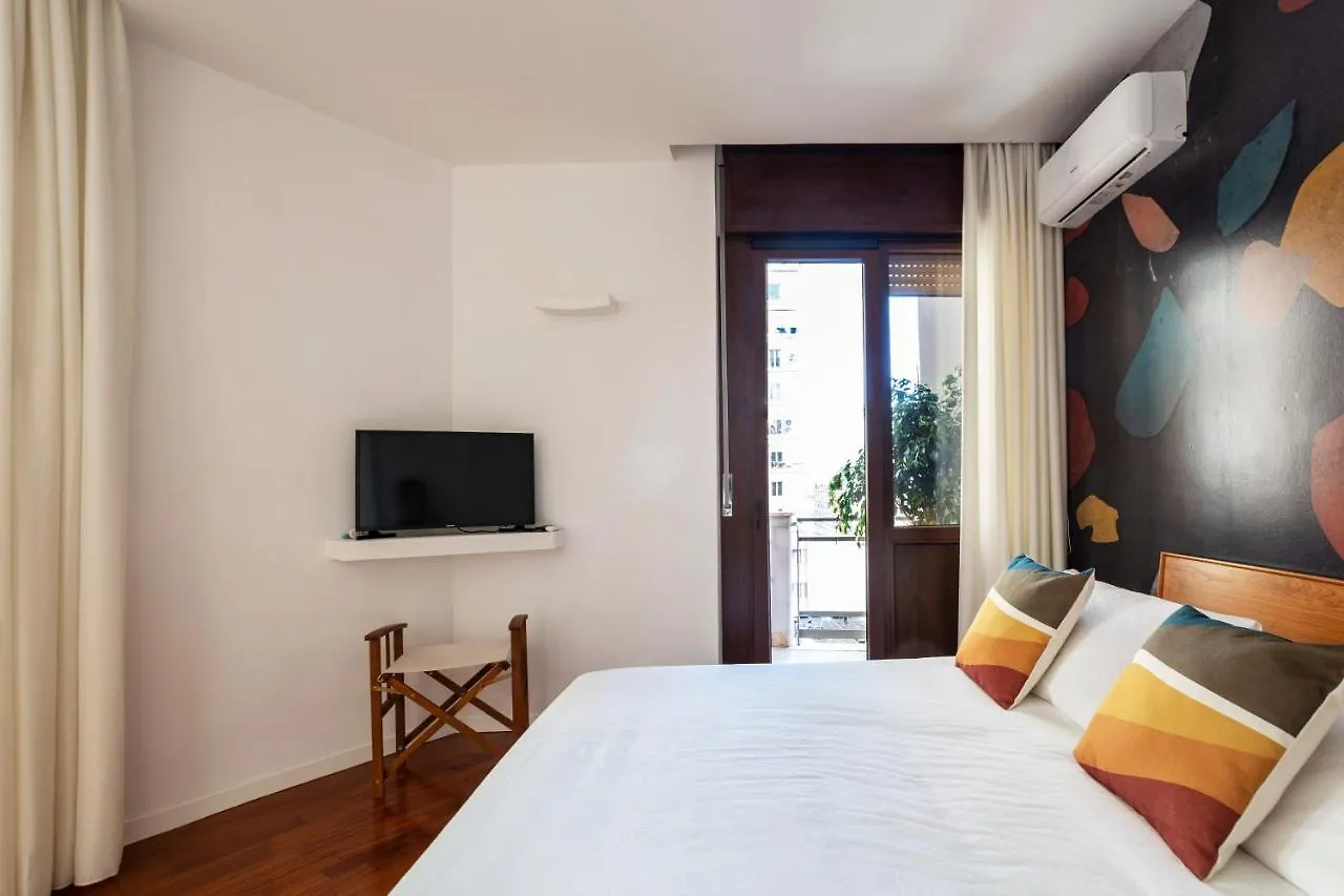 Casa Cervantes Napoli 0*,  Italia