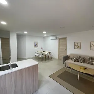 Fantastico Trajano Parking Gratuito , Granada España