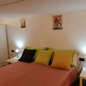 Appartamento E' Zarellare 2.0, Napoli